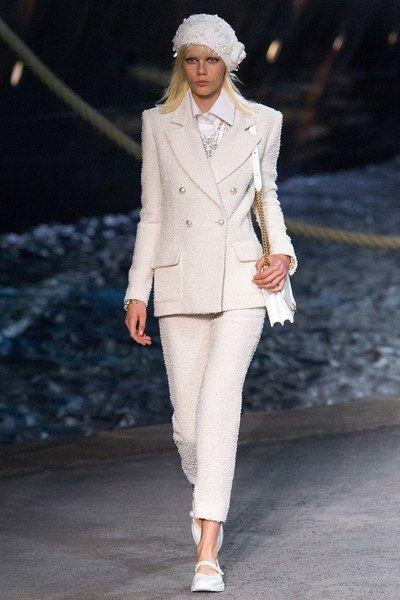 trang phục của jisoo ảnh 2 trang phuc cua jisoo anh 2