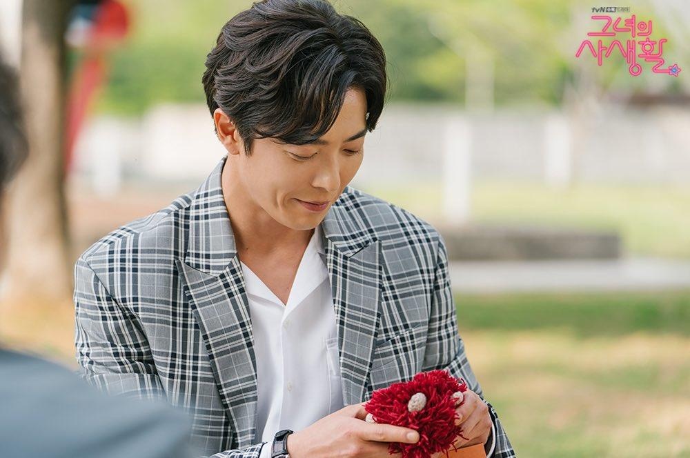 nam chinh phim bi mat nang fangirl anh 11