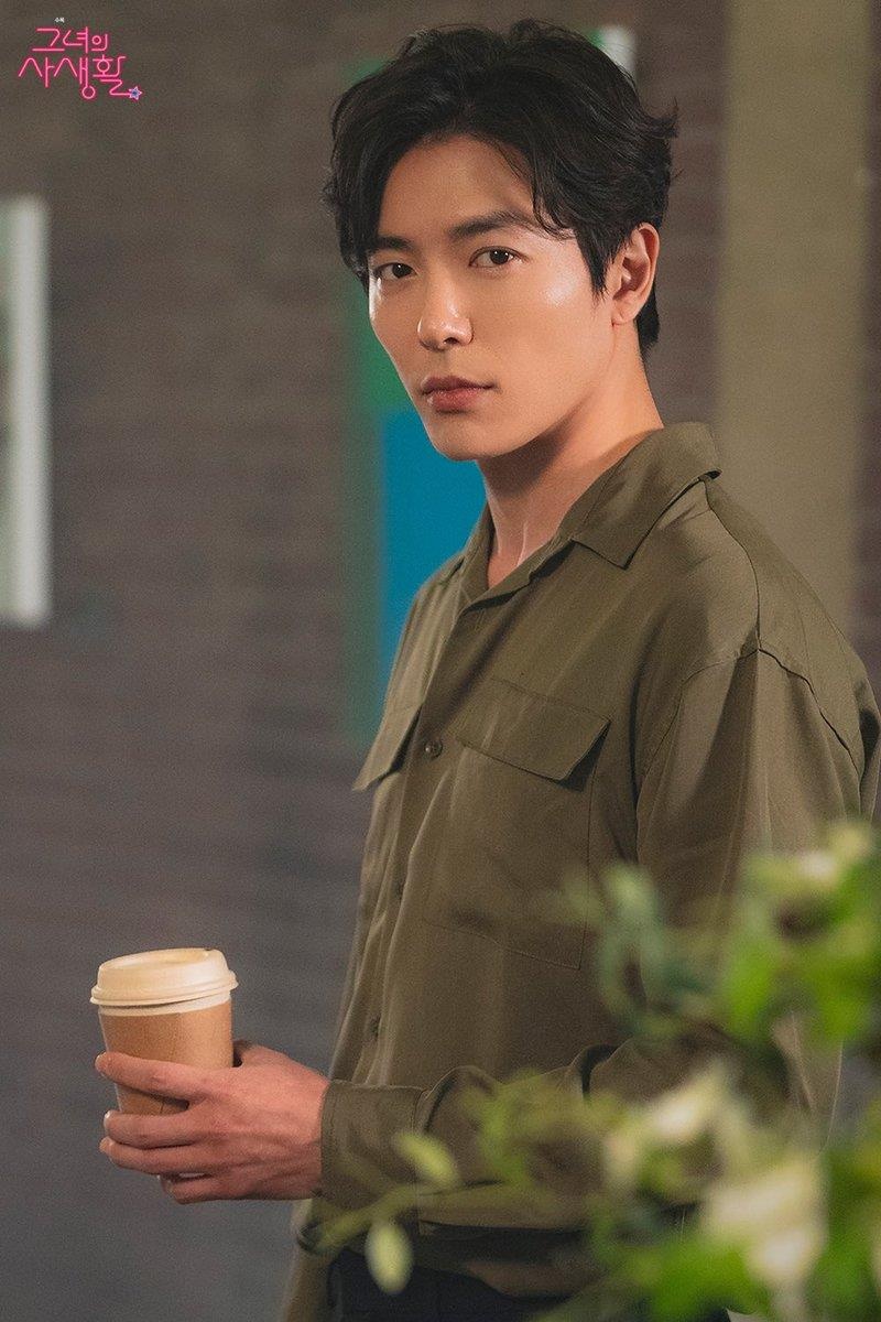 nam chinh phim bi mat nang fangirl anh 18