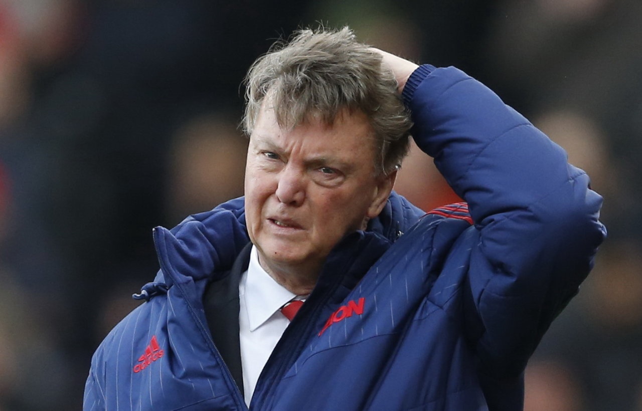 Vi Van Gaal, khong cau thu nao muon den Old Trafford hinh anh