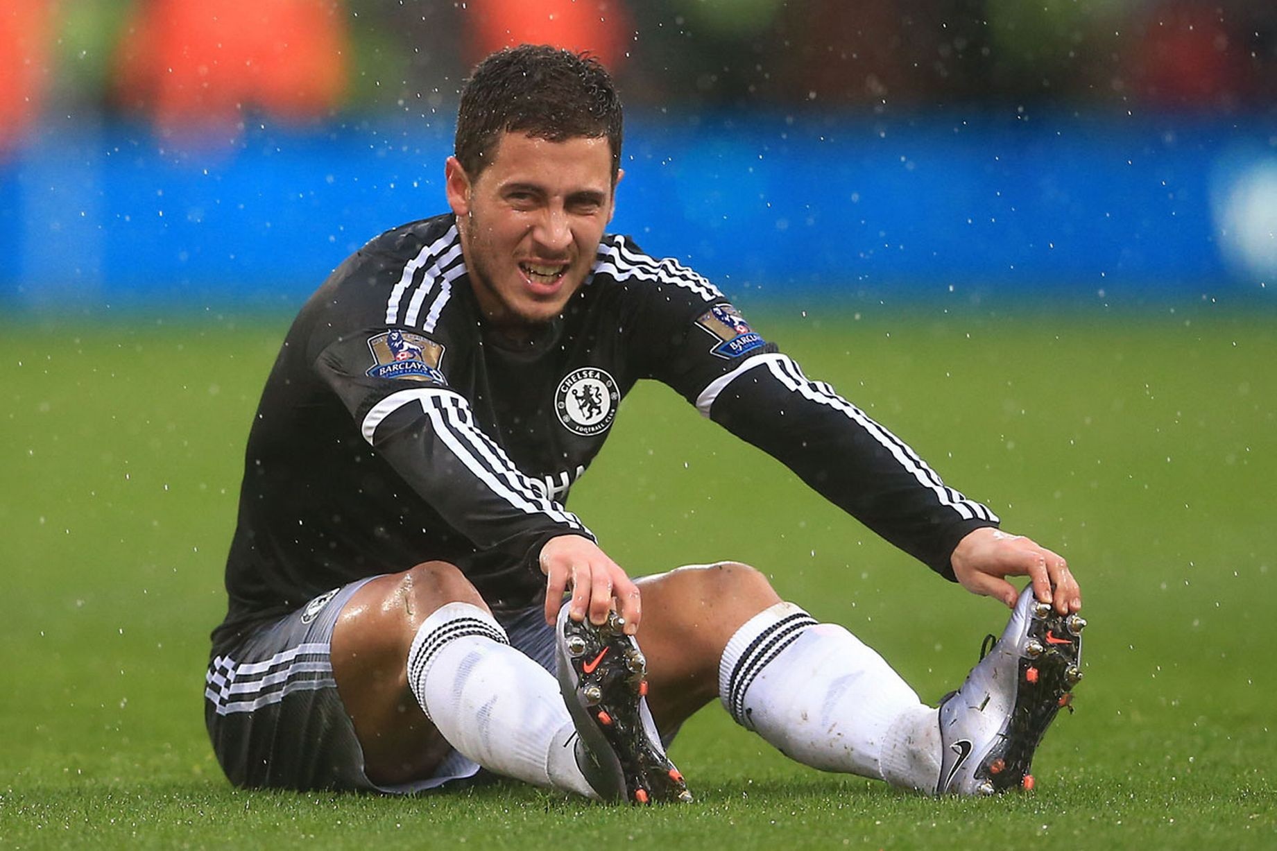 Chelsea da hoi sinh, nhung Hazard thi khong hinh anh