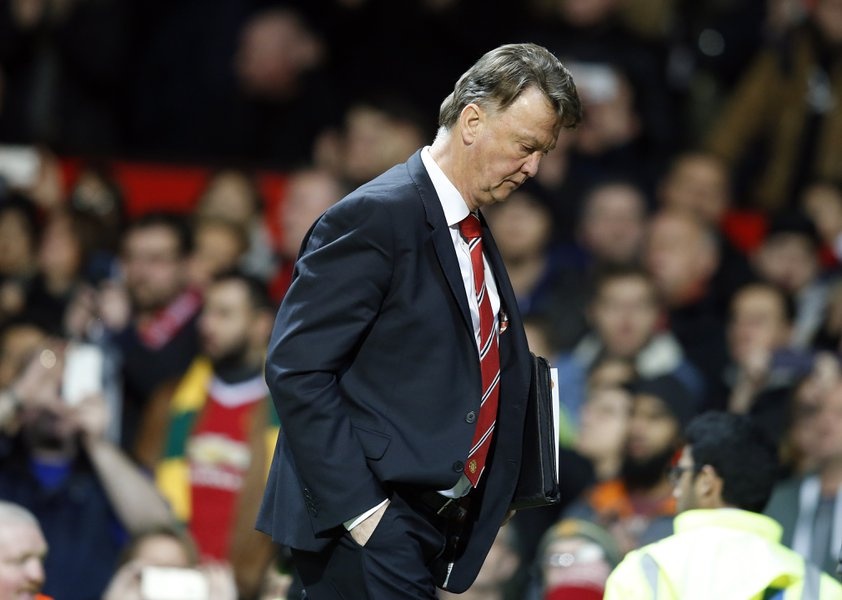 'Cap doi ma quy' tan vo va Van Gaal sap ra duong hinh anh