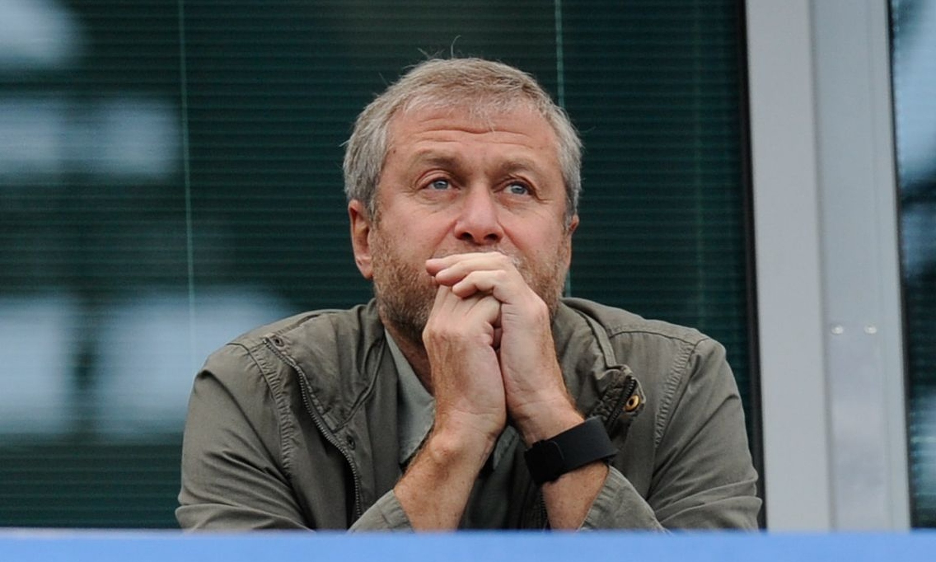Phai chang Abramovich da chan Chelsea? hinh anh