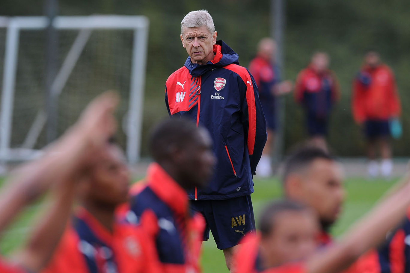 arsenal that bai wenger nen tu chuc anh 2