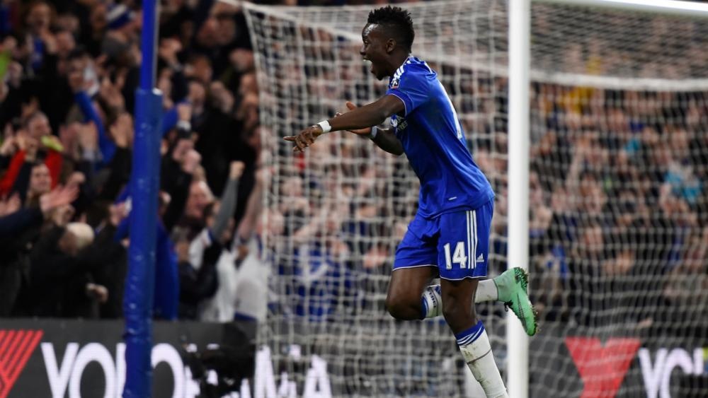 Bertrand Traore hiện tượng của Chelsea ảnh 2 Bertrand Traore hien tuong cua Chelsea anh 2