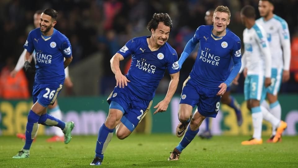 Leicester vo dich premier league anh 2