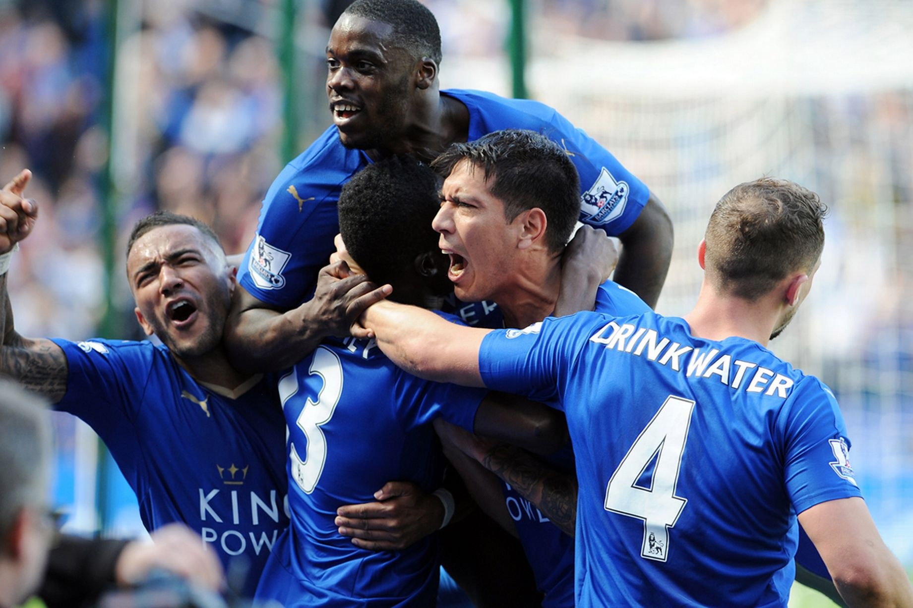 Có một âm mưu chống lại Leicester ảnh 3 Co mot am muu chong lai Leicester anh 3