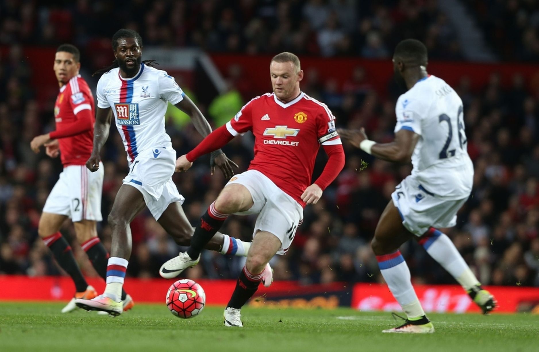 Van Gaal phải ra đi sau quá nhiều may mắn ảnh 2 Van Gaal phai ra di sau qua nhieu may man anh 2