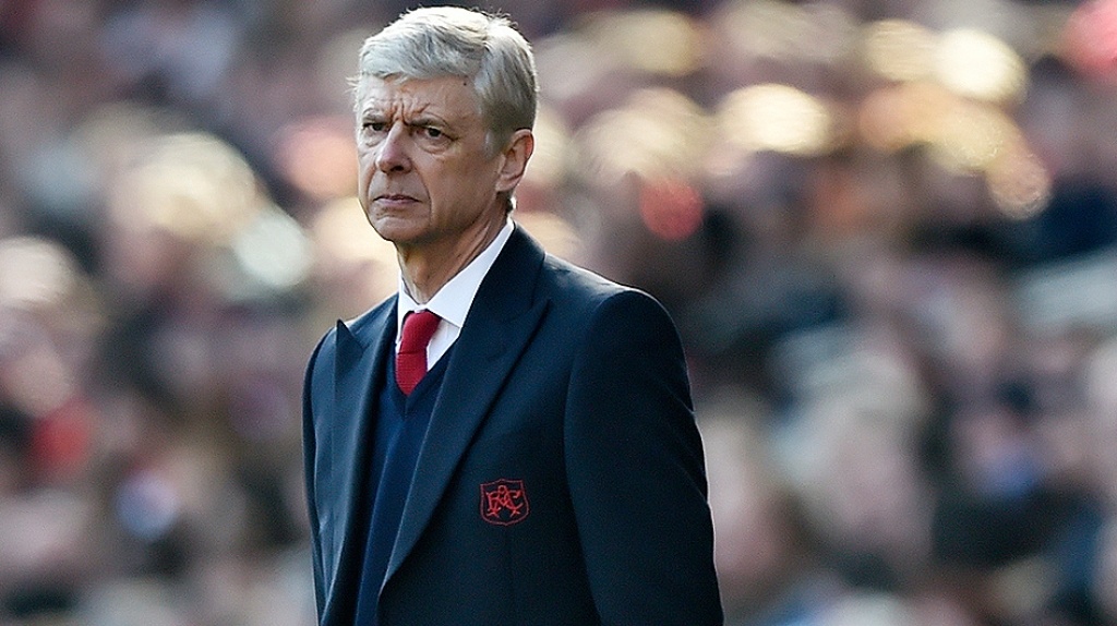 Arsene Wenger tren bo vuc cua an sa thai hinh anh