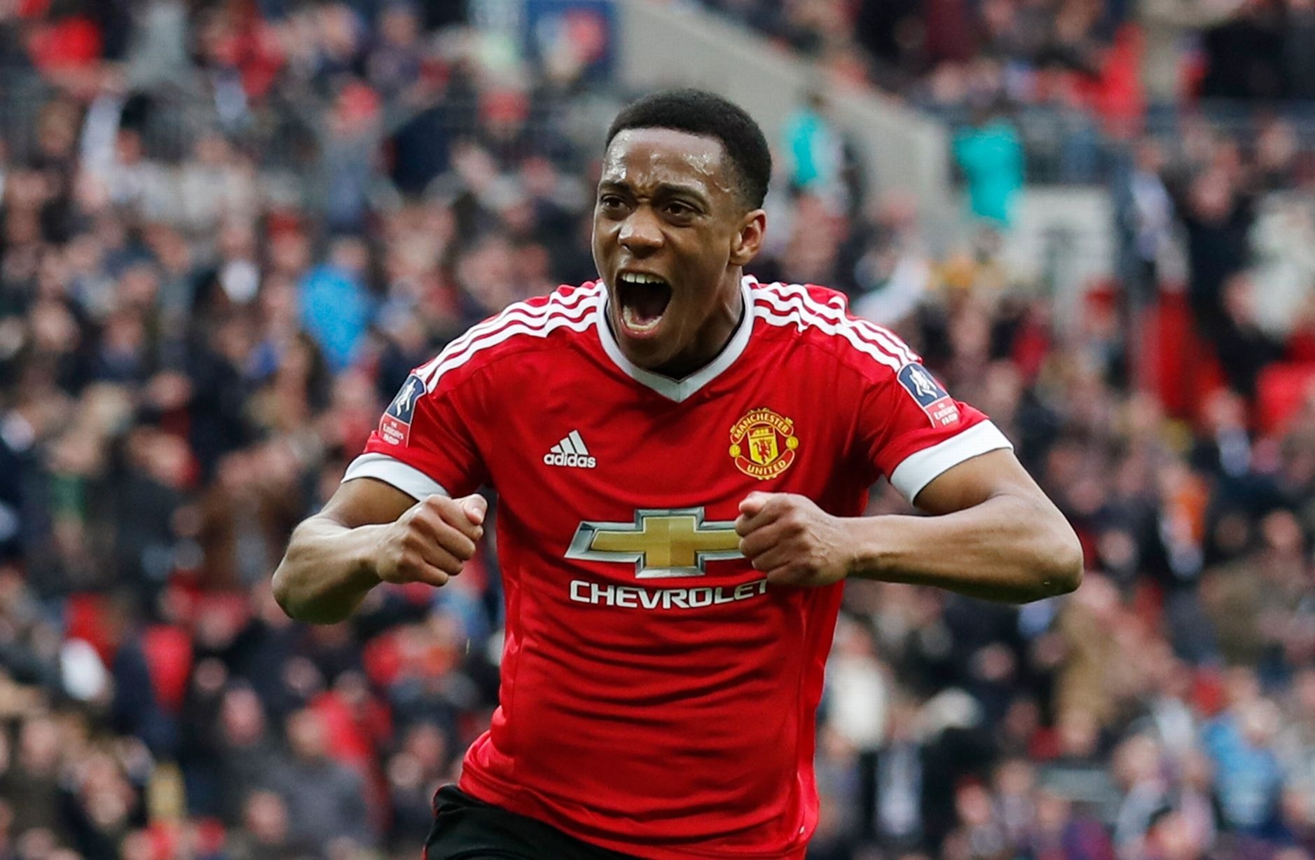 Anthony Martial tren con duong huyen thoai hinh anh
