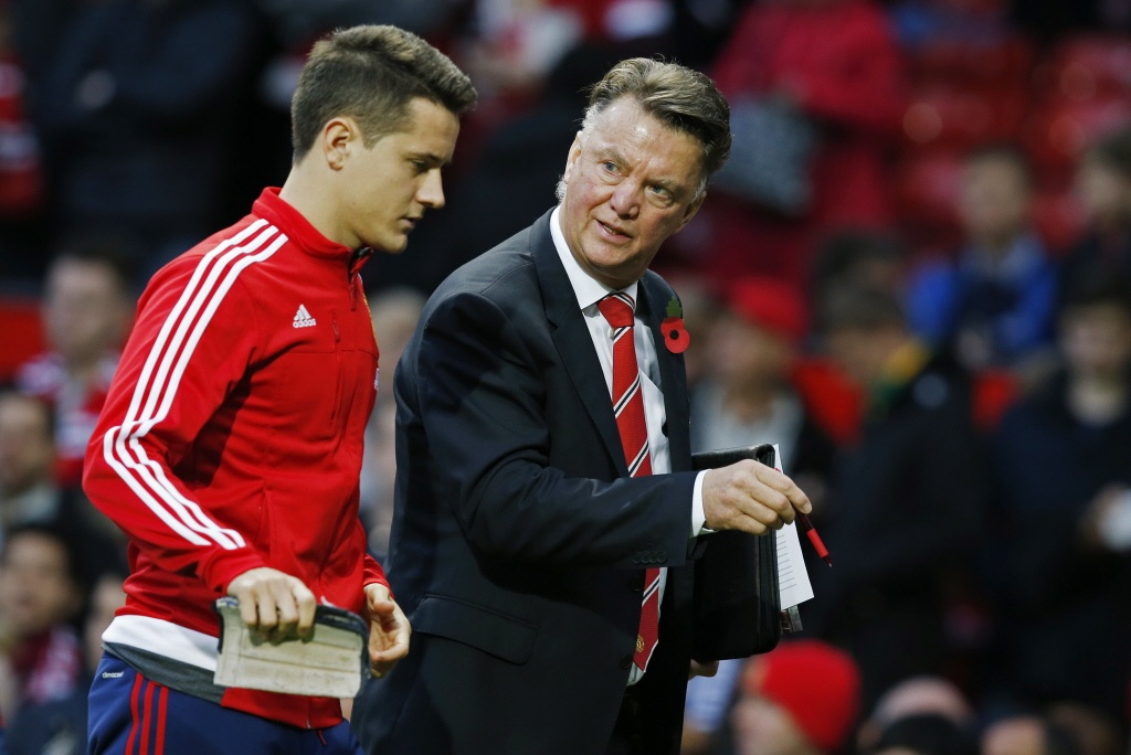 Van Gaal hat hui,  huy hoai Herrera anh 3