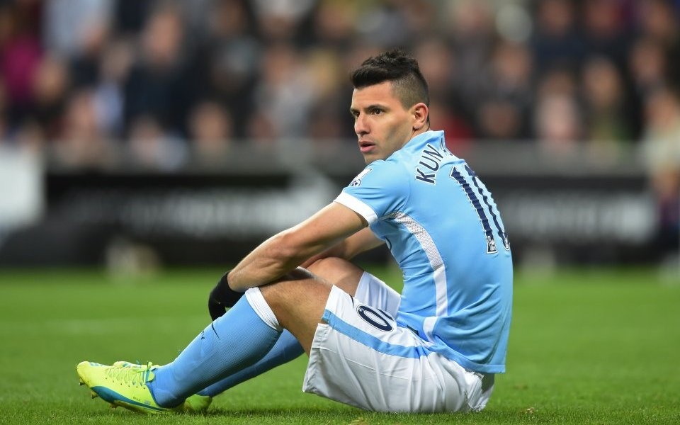 Man City sup do va Pep phai bat dau tu dong gach vun hinh anh