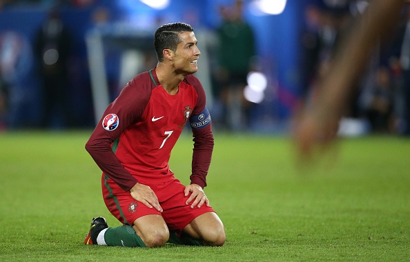 Vi sao EEurro 2016 la tham hoa voi Ronaldo? anh 2