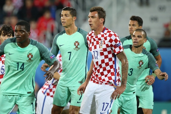 Một kỳ Euro nhàm chán ảnh 3 Mot ky Euro nham chan anh 3