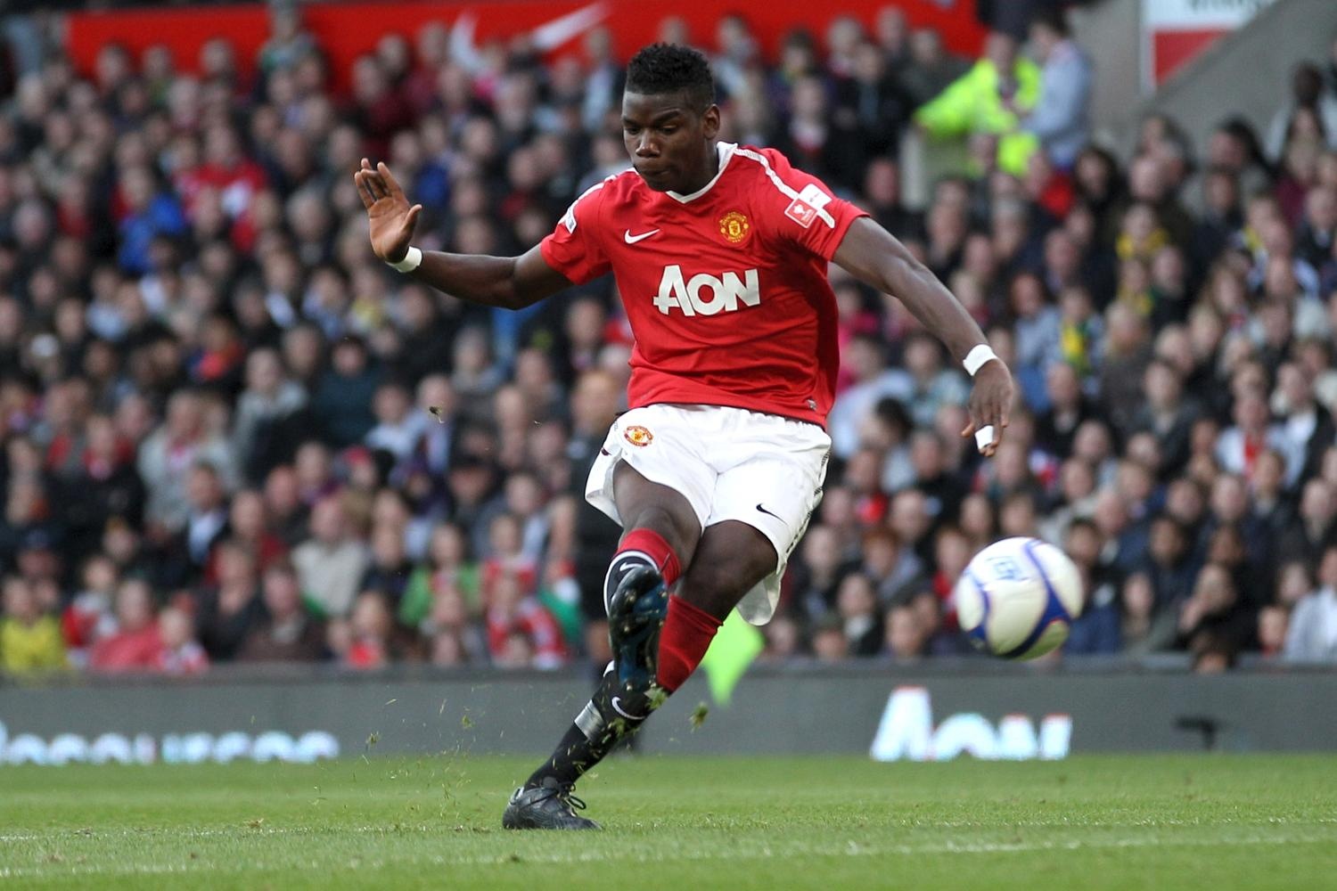 Hành trình từ 20 bảng đến 100 triệu của Pogba ảnh 1 Hanh trinh tu 20 bang den 100 trieu cua Pogba anh 1