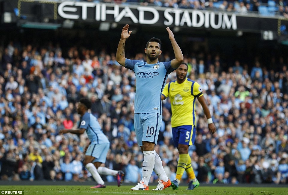 Aguero trên đường trở thành “miss penalty” ảnh 2 Aguero tren duong tro thanh “miss penalty” anh 2