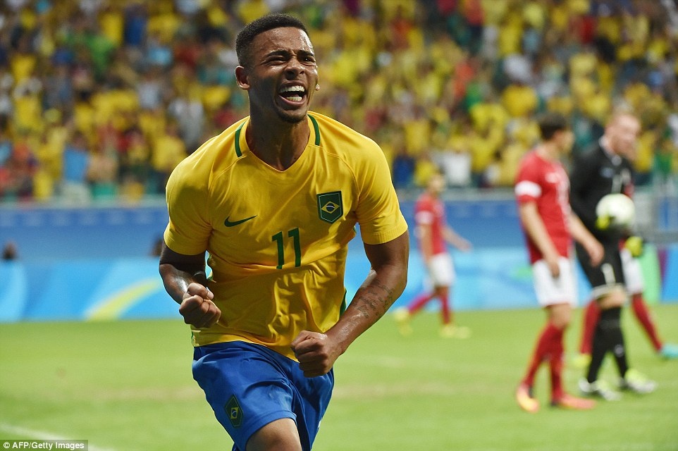 Gabriel Jesus - truyen nhan Ro beo phuc hung Brazil? hinh anh