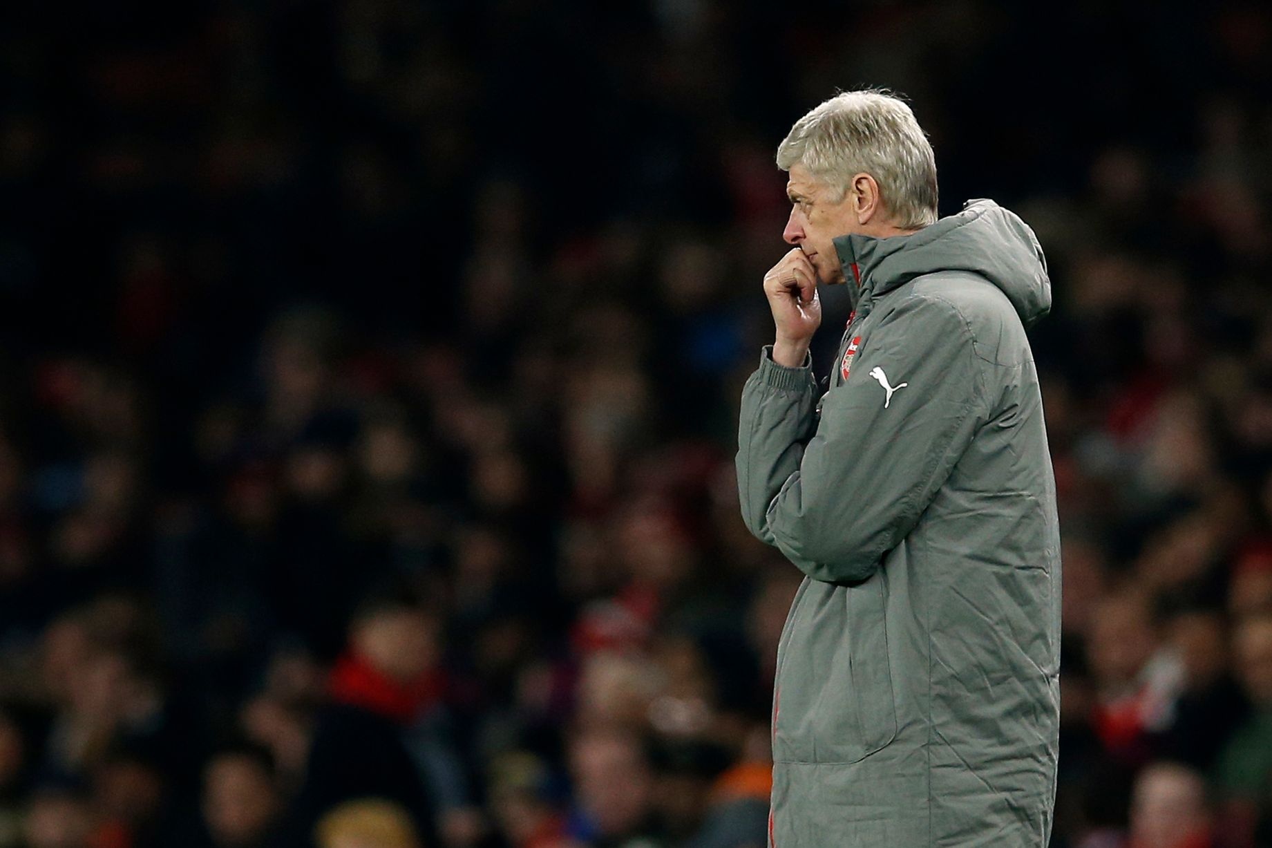 Tai sao Arsenal se khong bao gio vo dich mot lan nua? hinh anh