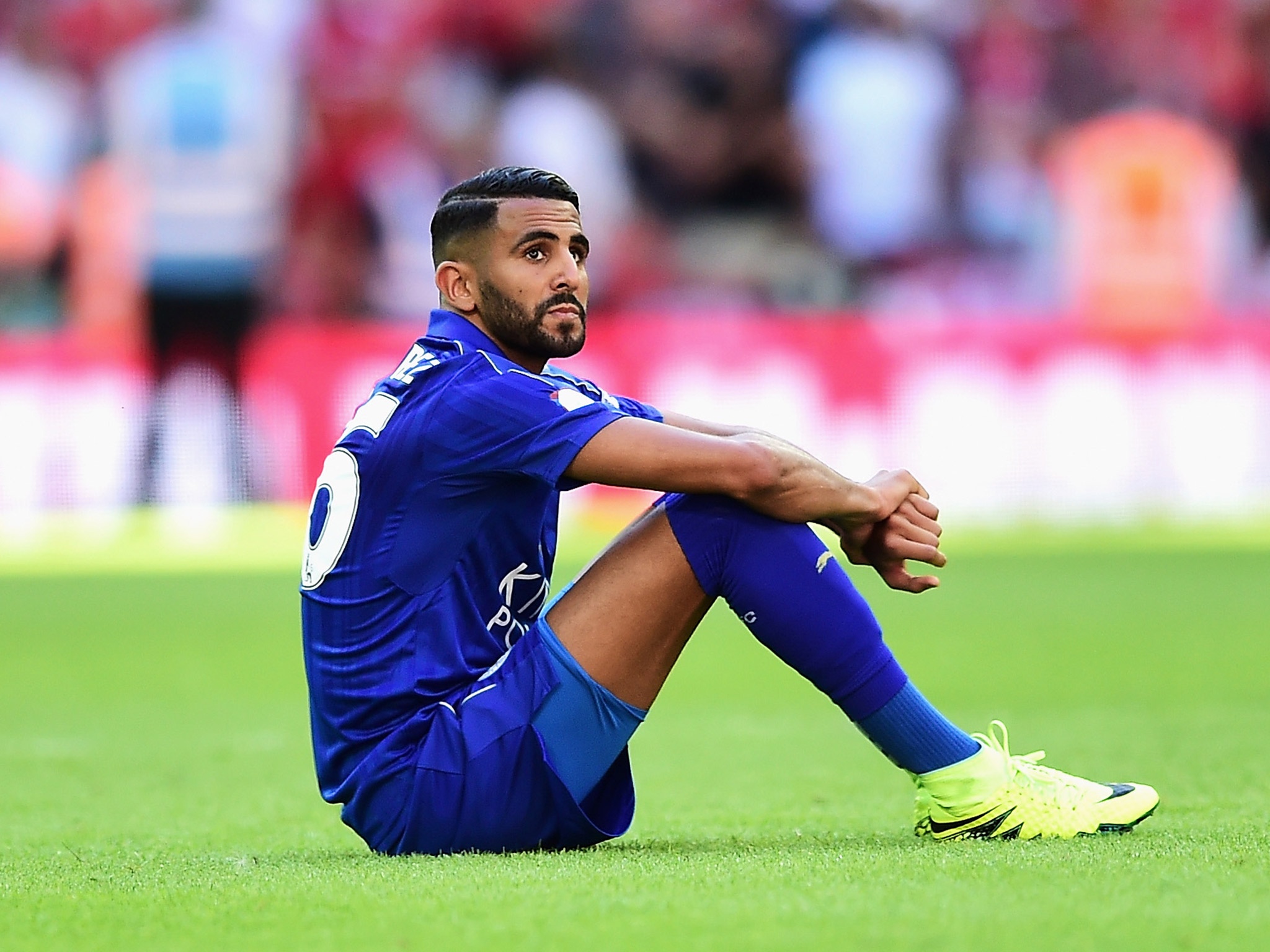 Mahrez đang trả giá cho sai lầm ảnh 1 Mahrez dang tra gia cho sai lam anh 1