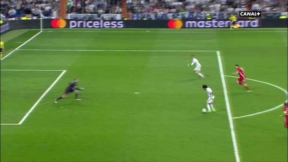 Viktor Kassai,  ông vua của những sai lầm  ảnh 3 Viktor Kassai,  ong vua cua nhung sai lam anh 3