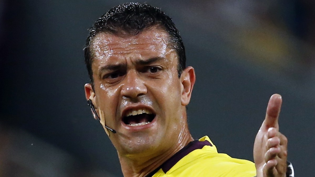 Viktor Kassai,  ông vua của những sai lầm  ảnh 1 Viktor Kassai,  ong vua cua nhung sai lam anh 1