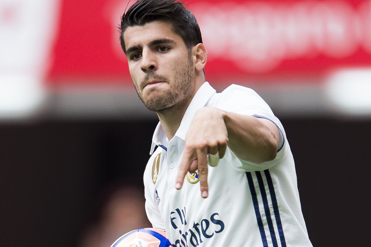 Tai sao Mourinho quyet co Morata bang moi gia? hinh anh