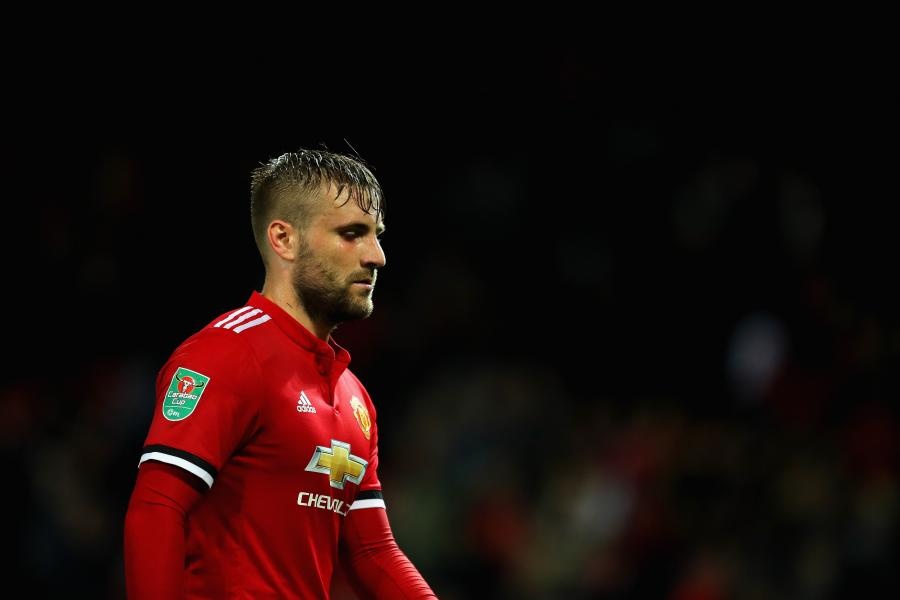 Phai roi MU, Luke Shaw chi co the tu trach minh hinh anh