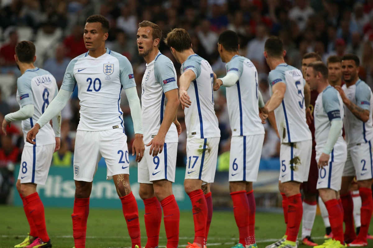 Ai đằng sau thành công của Tam sư? ảnh 2 Ai dang sau thanh cong cua Tam su? anh 2