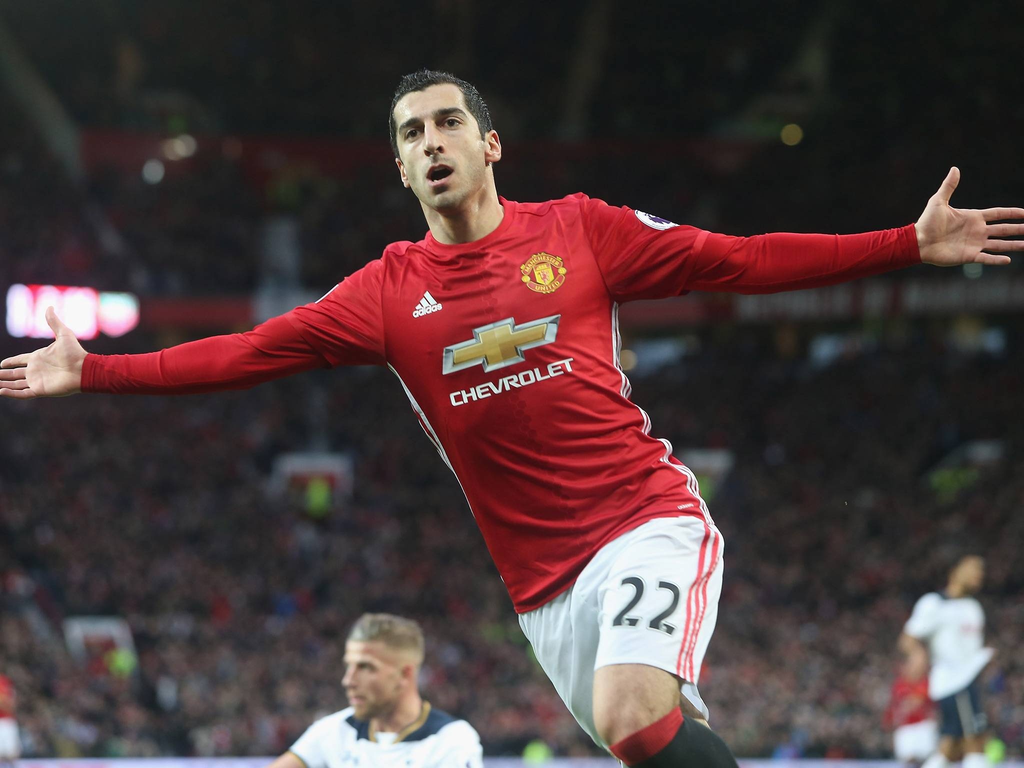 Mkhitaryan het co hoi o lai MU anh 1