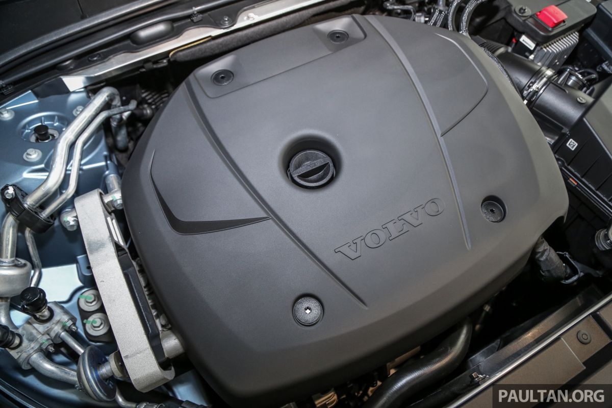 Volvo S90 T5 Momentum ra mat tai Malaysia anh 2