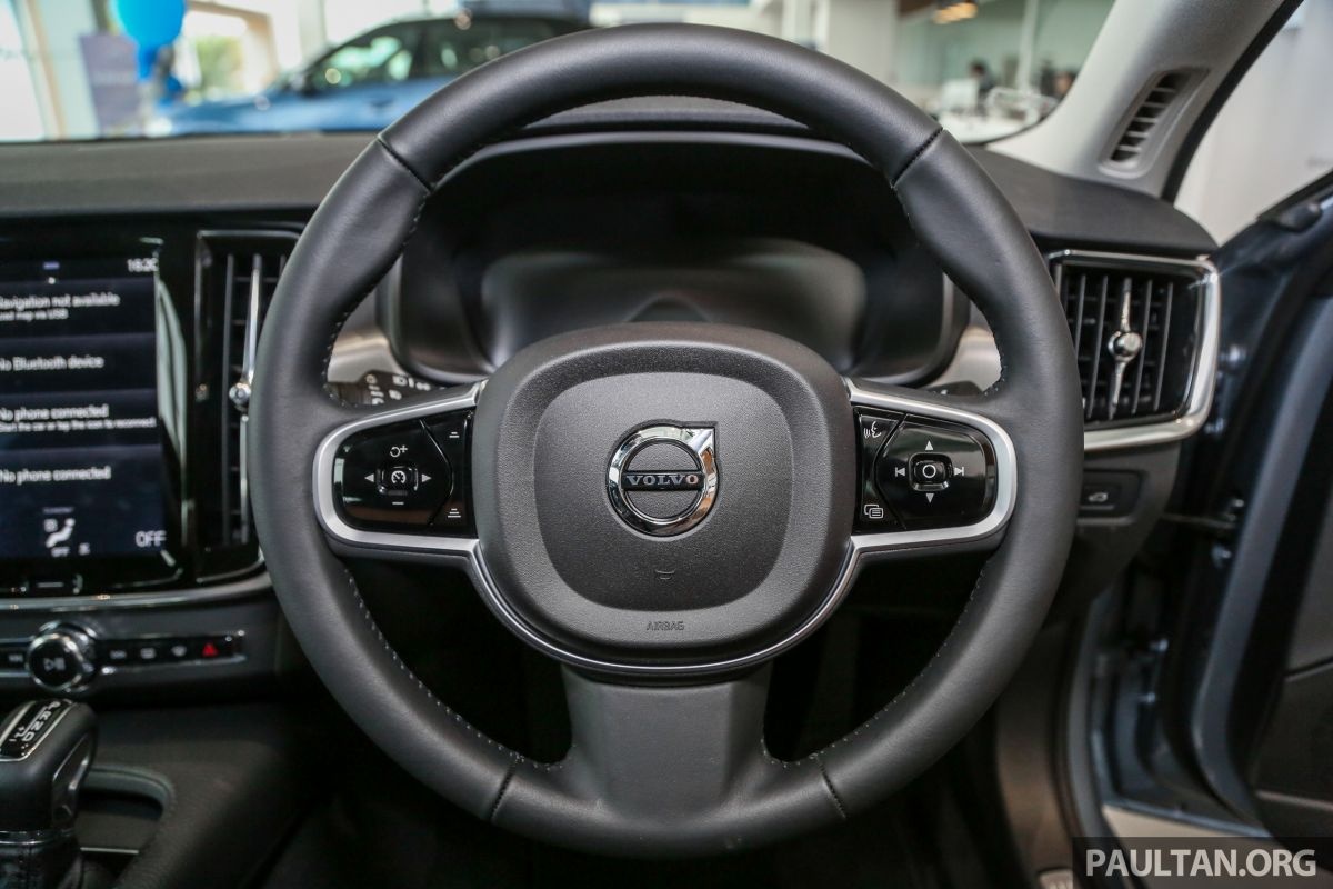 Volvo S90 T5 Momentum ra mat tai Malaysia anh 13
