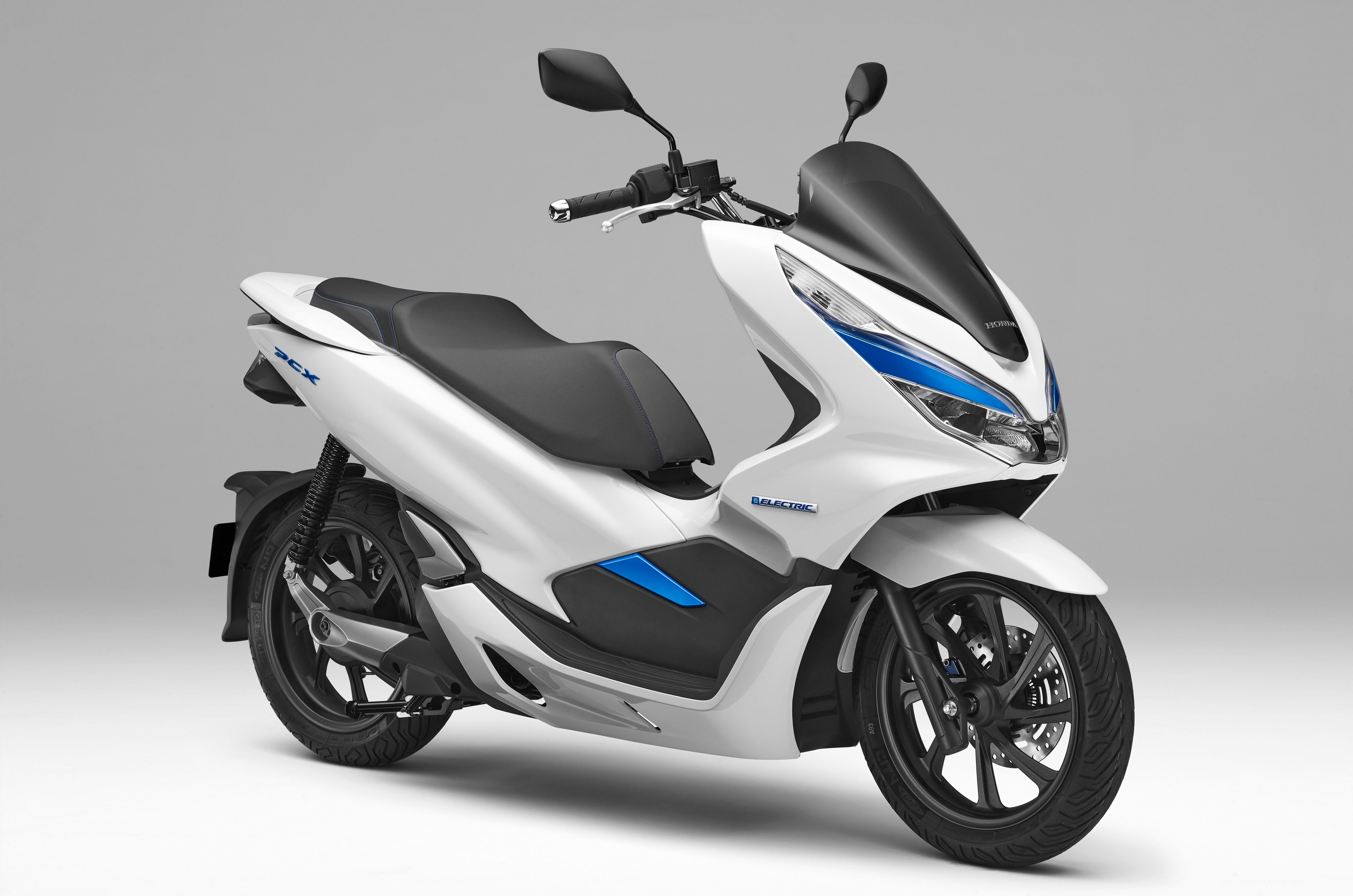 Honda khong ban ma cho thue tay ga dien PCX tai Nhat Ban hinh anh