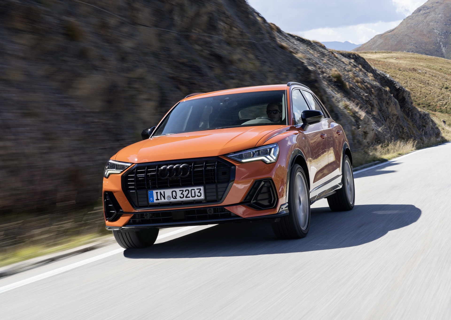 Audi Q3 2019 co 5 cau hinh dong co tai chau Au anh 5