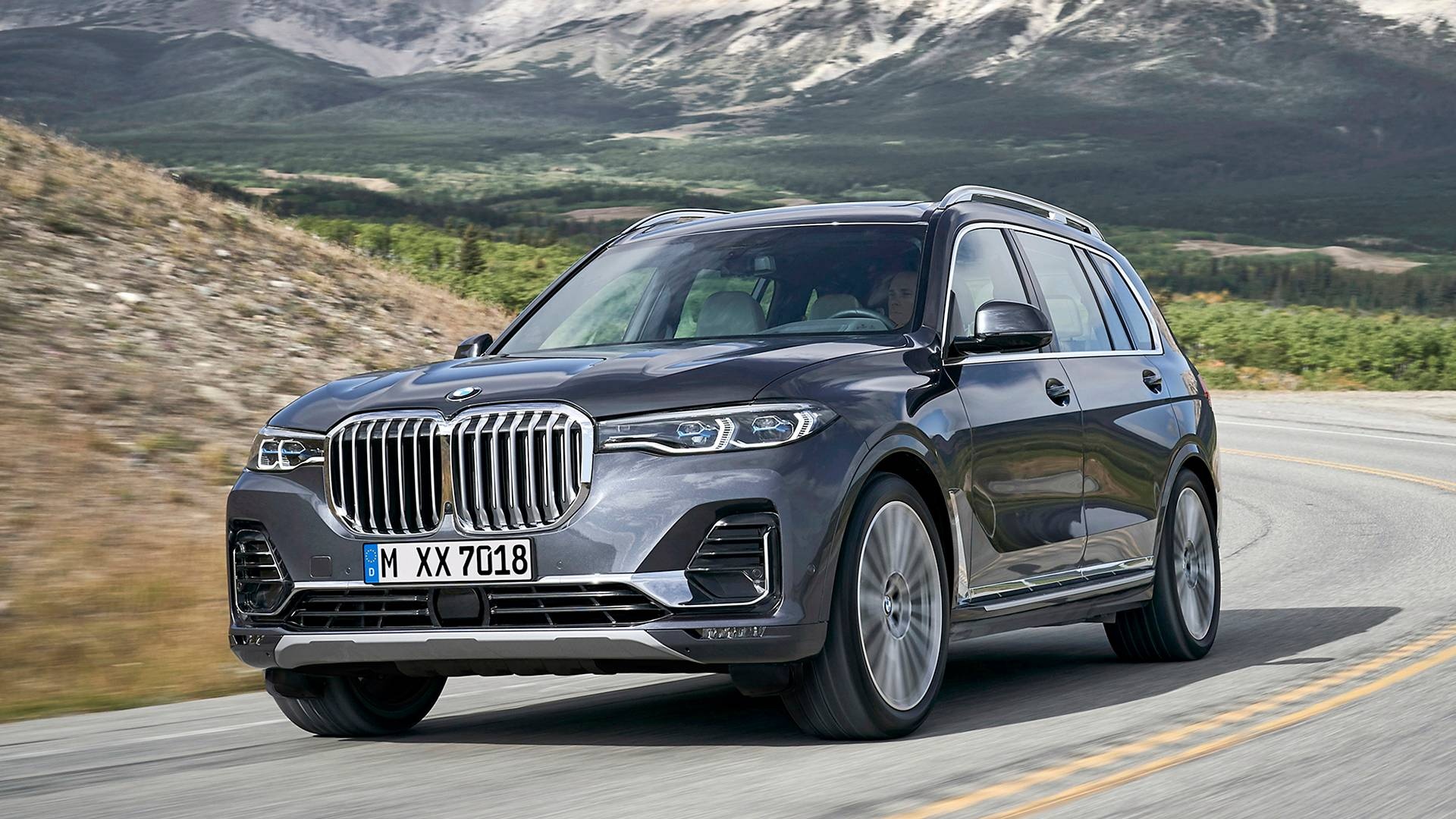 'Khung long' BMW X7 2019 co gia tu 74.000 USD hinh anh