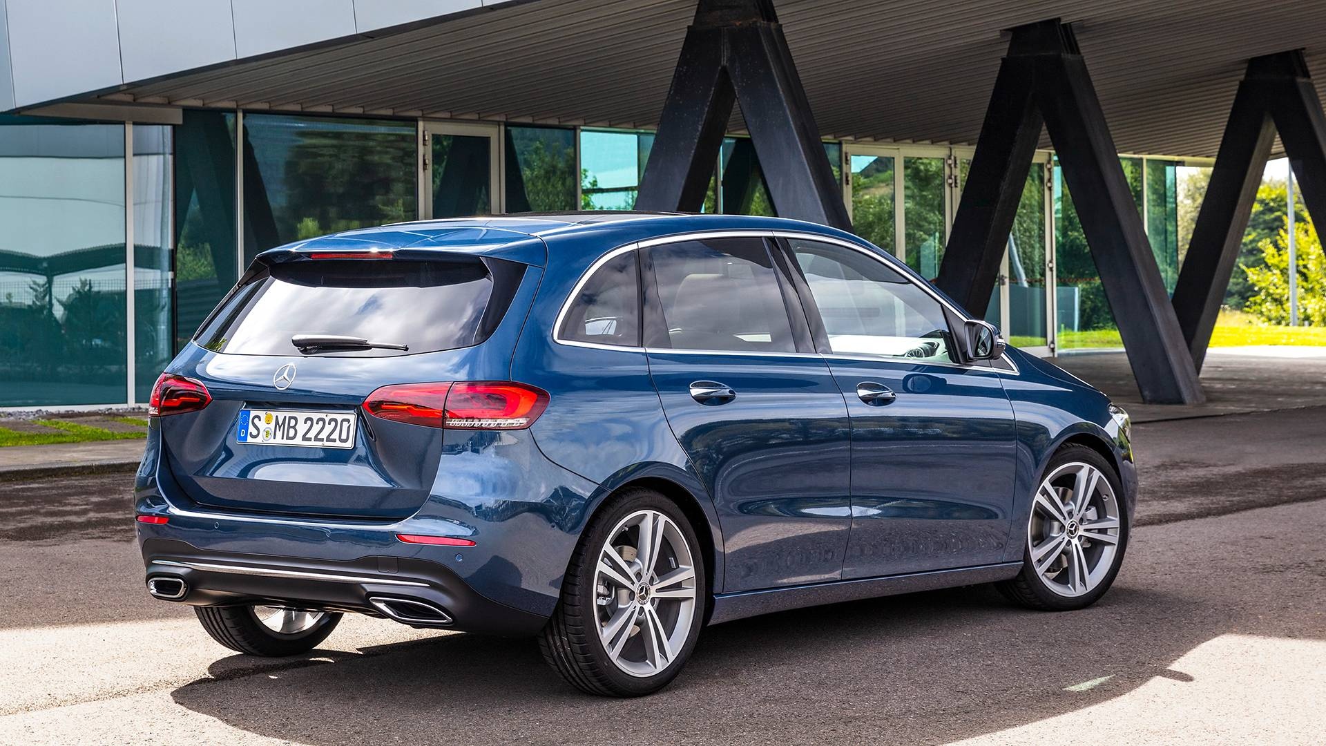 Mercedes-Benz B-Class 2019 gia 34.200 USD anh 10