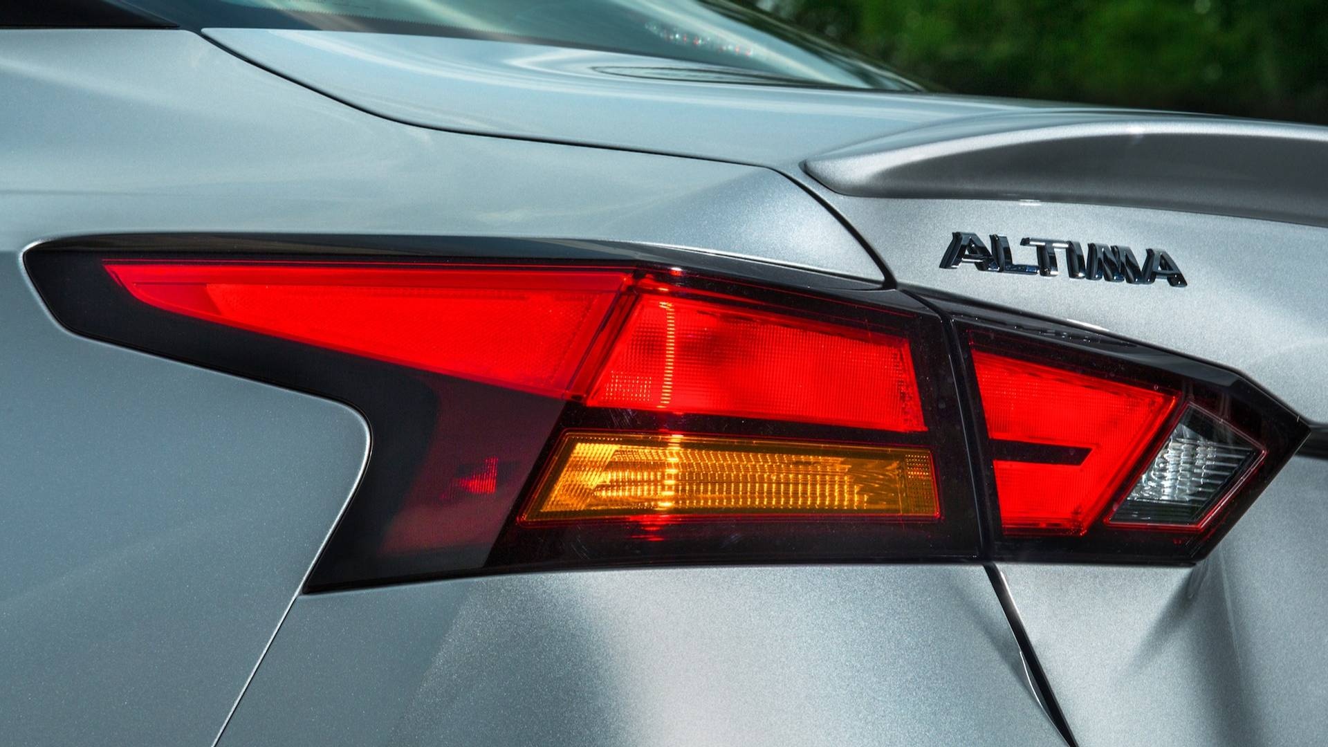 Nissan Altima 2019 ra mat o Canada anh 5