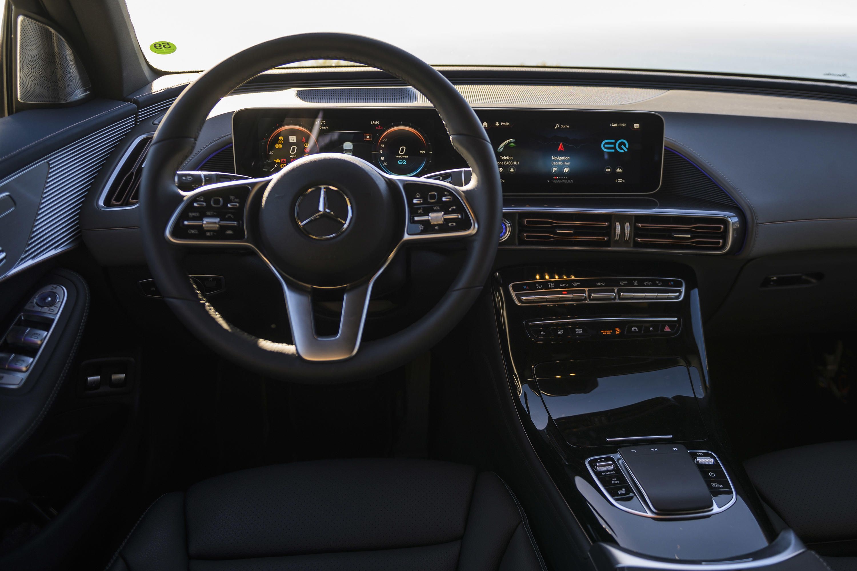 Mercedes-Benz EQC 2020 ra mắt ảnh 6 Mercedes-Benz EQC 2020 ra mat anh 6