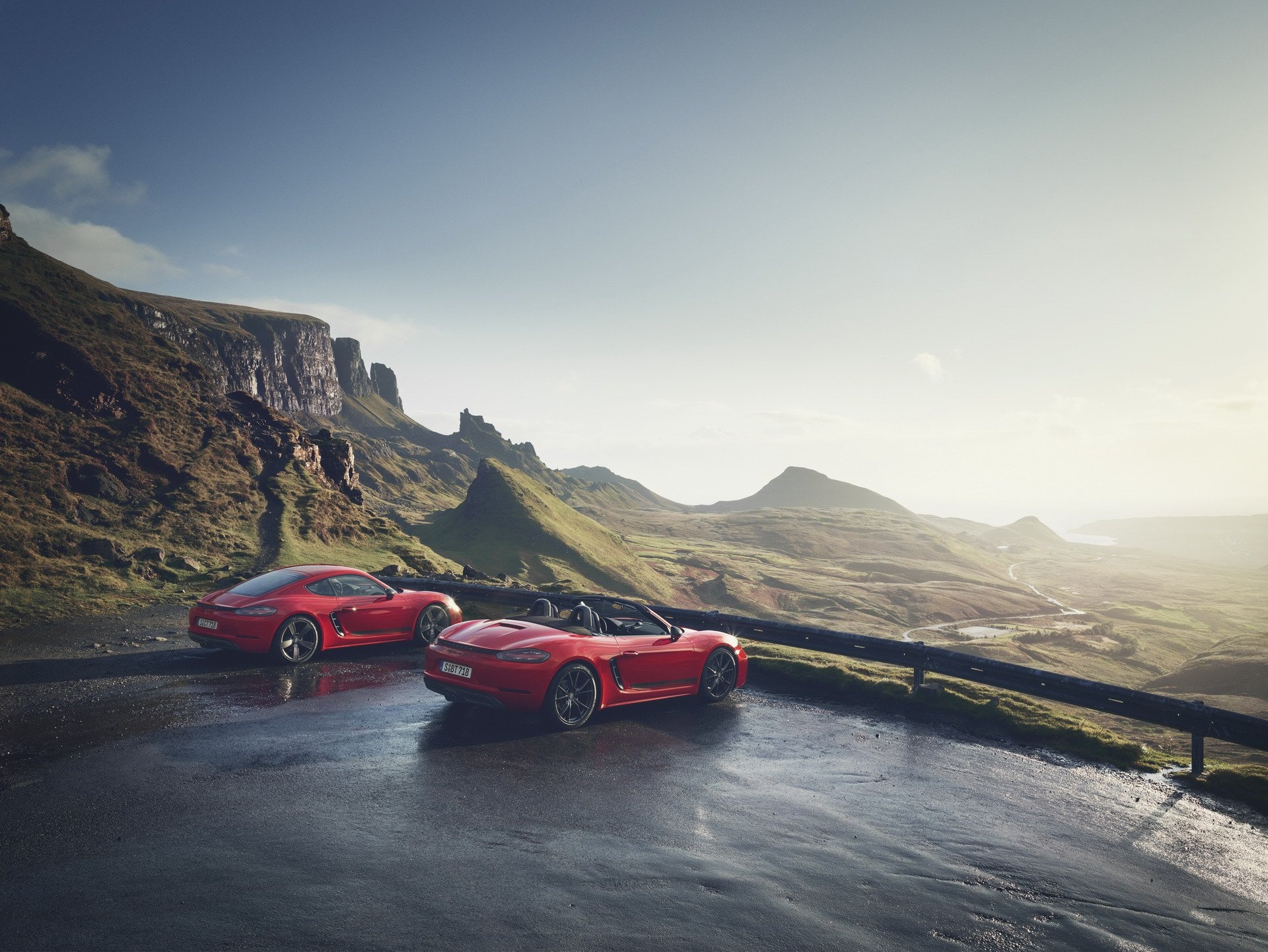 Bo doi Porsche Boxster va Cayman duoc bo sung ban the thao hinh anh