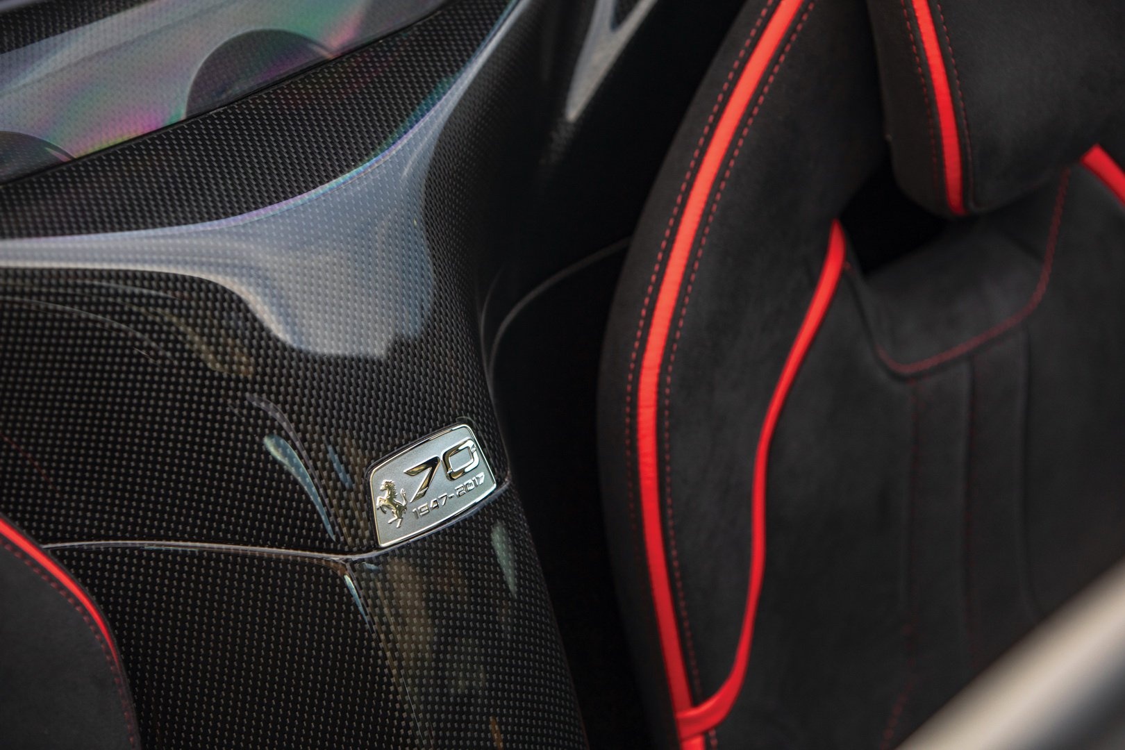 Sieu pham Ferrari LaFerrari Aperta ban dau gia anh 7