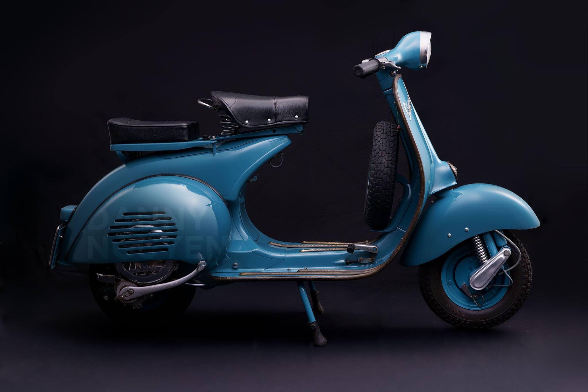 Bo suu tap xe co cua Dinh Tien Dat anh 4