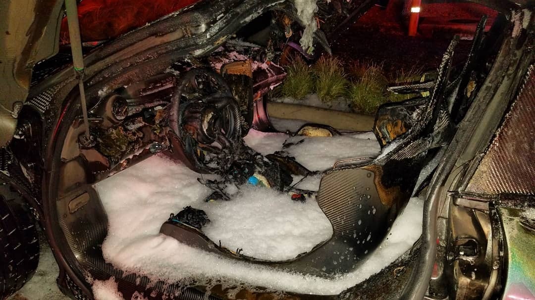 Sieu xe trieu USD McLaren Senna bi thieu rui anh 3