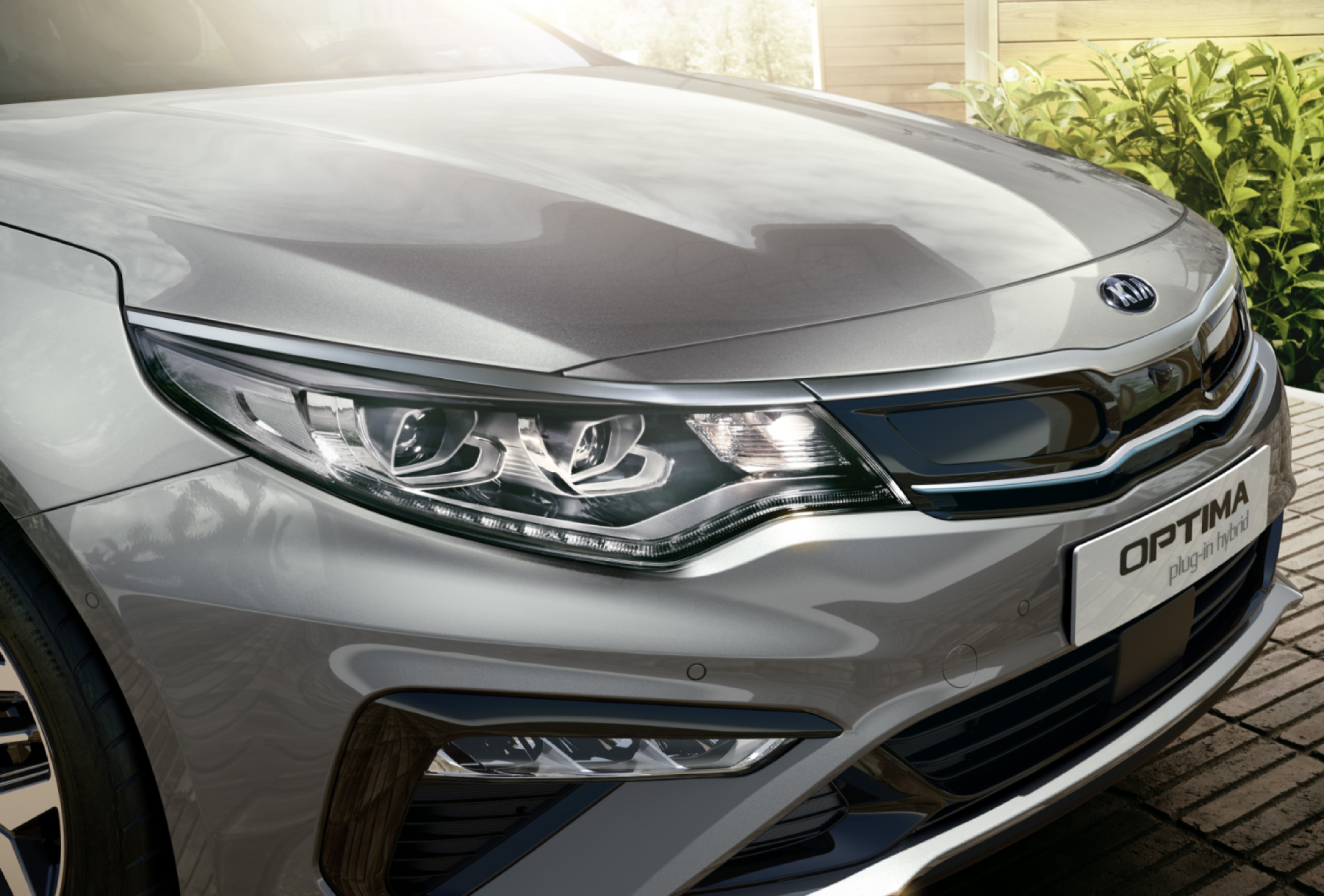 Kia Optima Sportswagon Hybrid ra mat anh 2