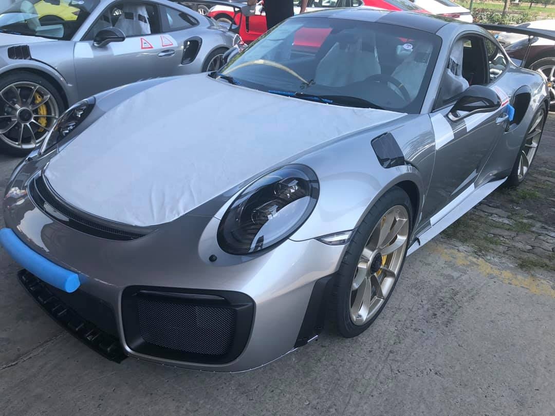 Bo doi Porsche 911 GT2 RS ve Viet Nam anh 2