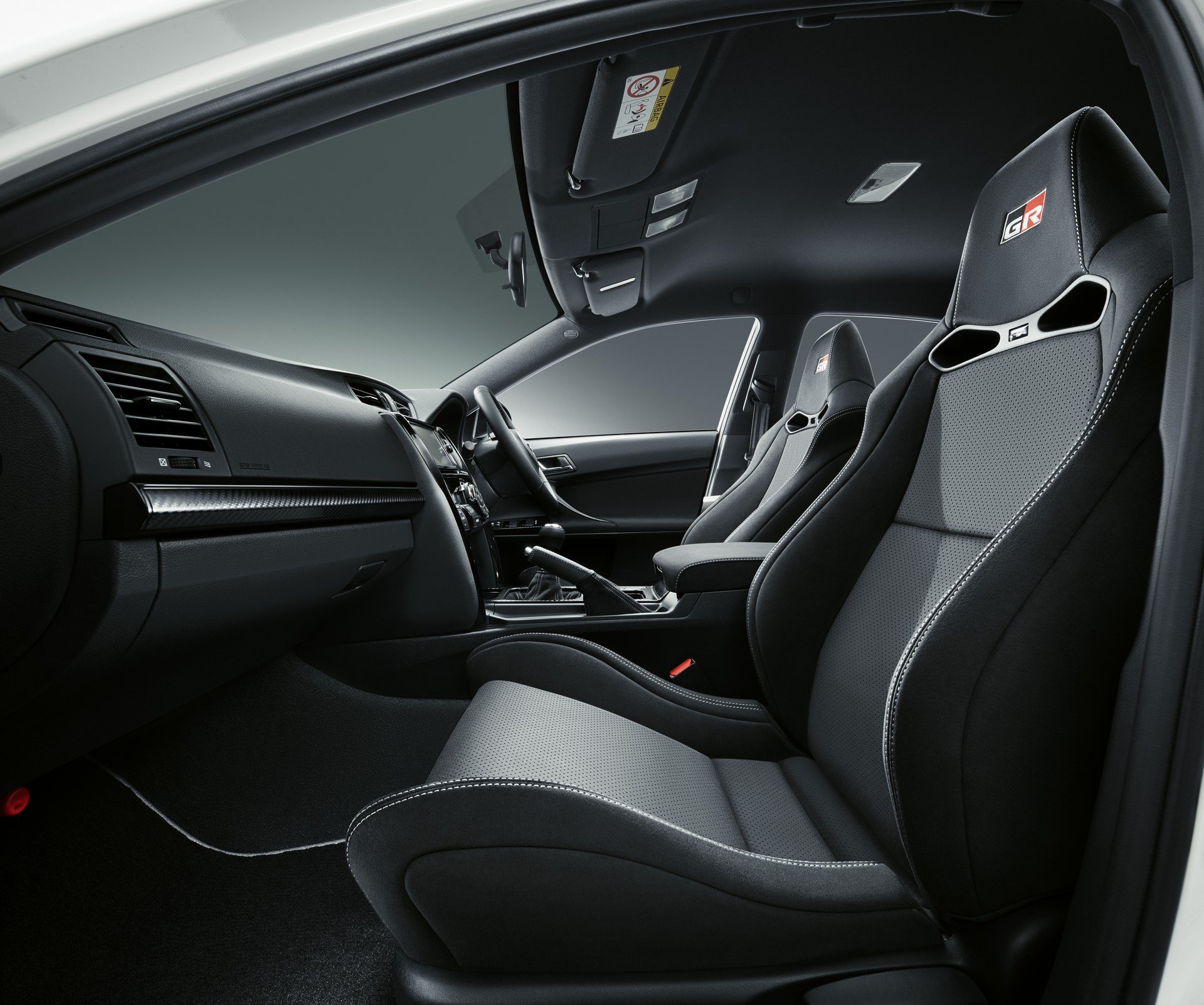 Toyota Mark X GRMN ra mat anh 4