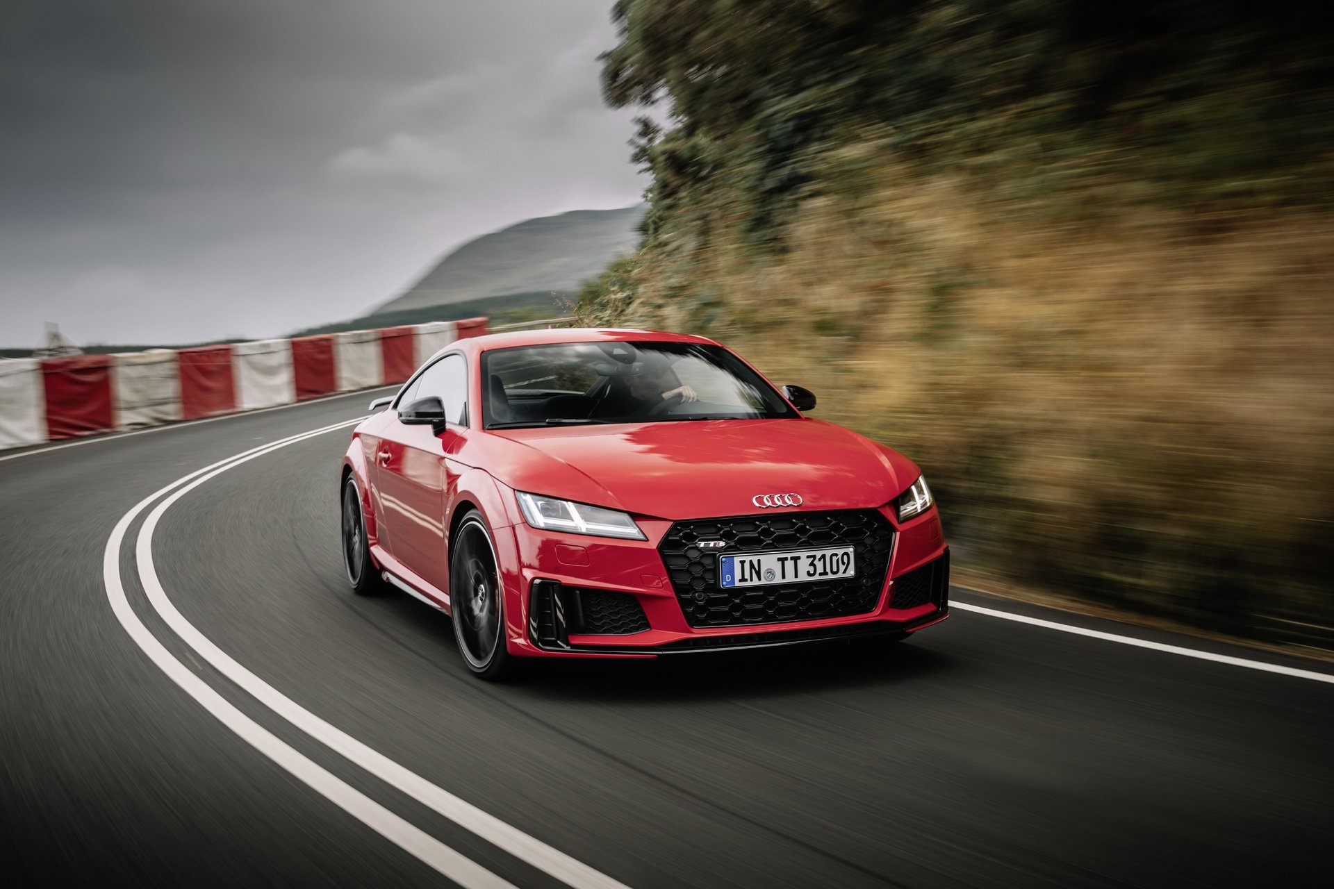 Audi TTS 2019 bản đặc biệt  ảnh 1 Audi TTS 2019 ban dac biet anh 1