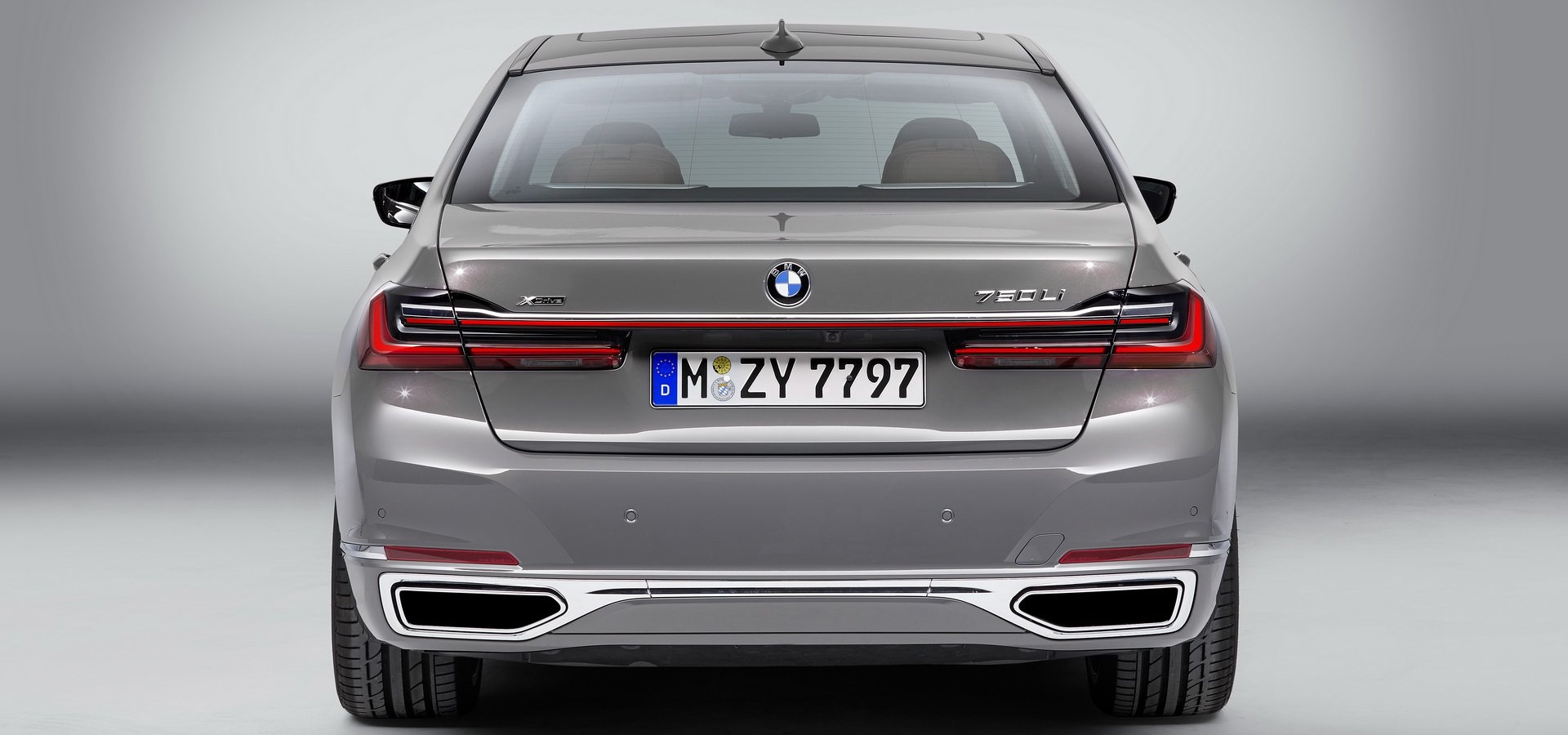 BMW 7-Series - Audi A8 va Mercedes-Benz S-Class anh 7