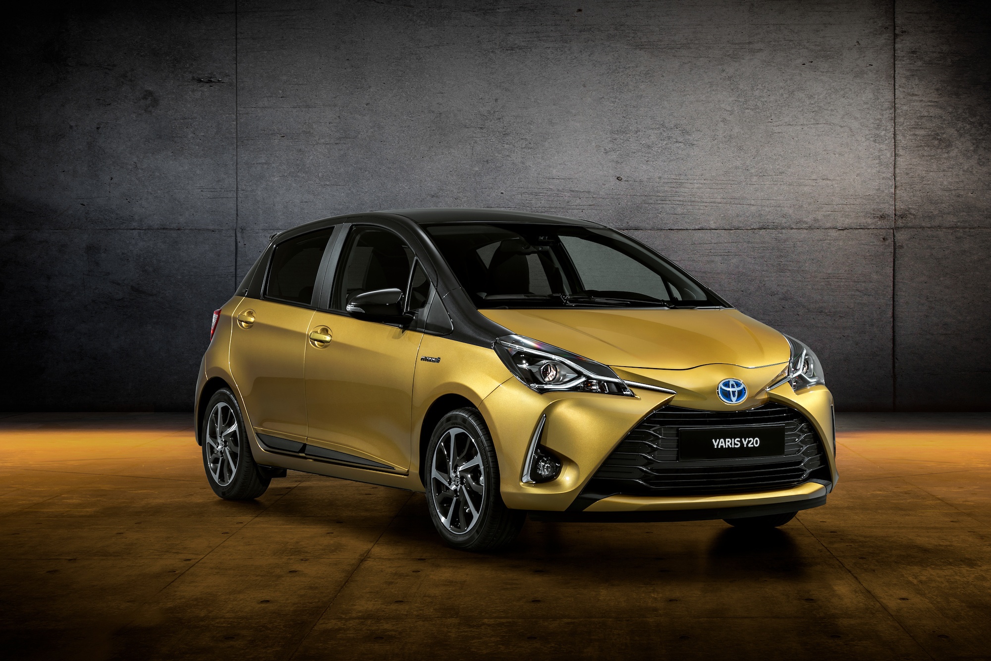 Toyota Yaris 2019 gia tu 17.500 USD, co them ban dac biet hinh anh