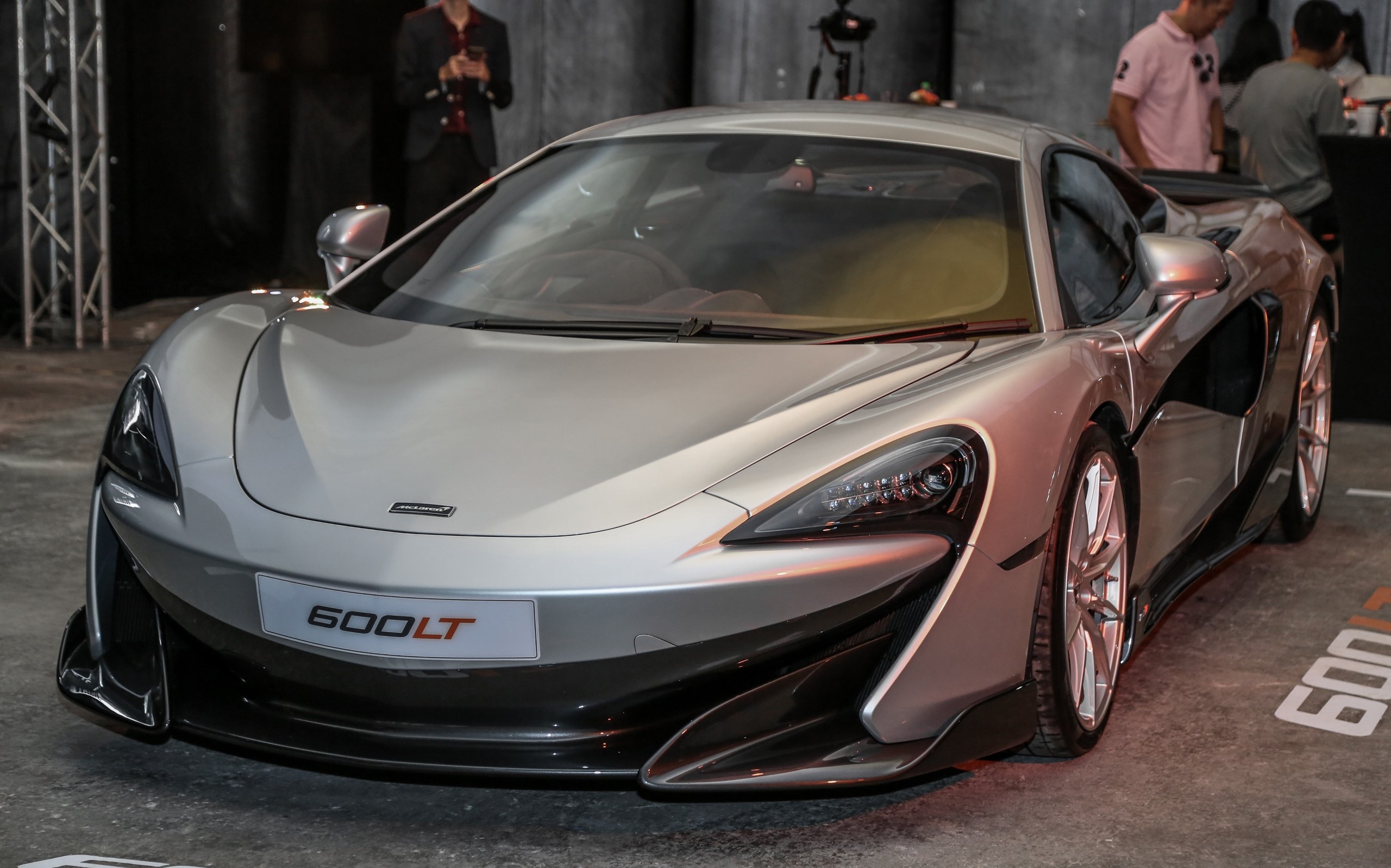 McLaren 600LT ra mat Dong Nam A, gia tu 245.000 USD hinh anh