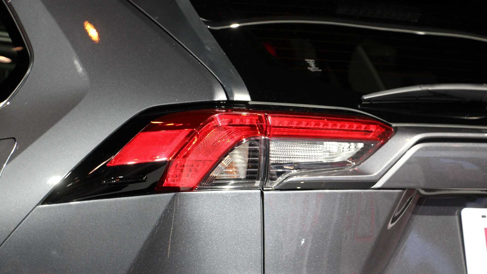 Toyota RAV4 TRD Off-Road 2020 ra mat anh 10