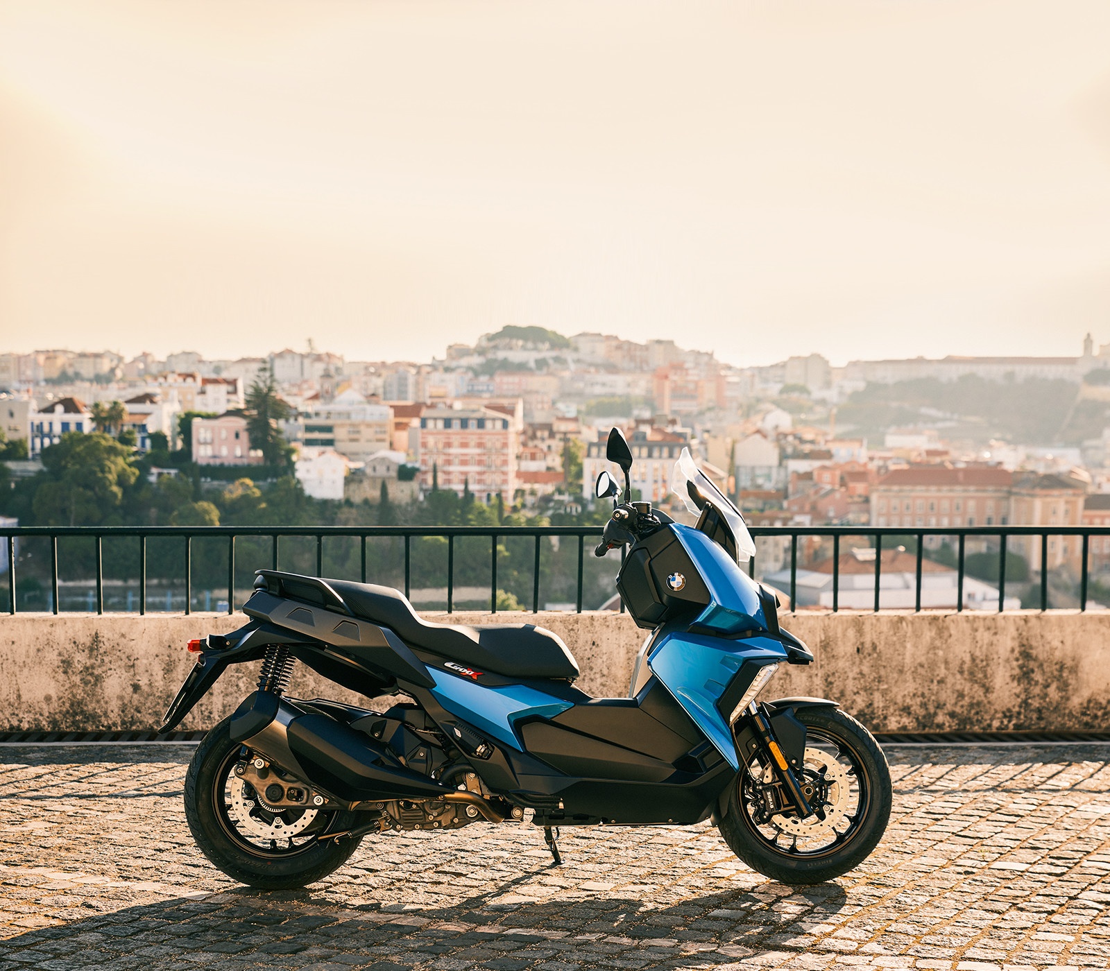 Tay ga BMW C400X sắp về Việt Nam ảnh 9 Tay ga BMW C400X sap ve Viet Nam anh 9